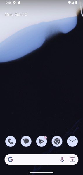 ملف:Android 13 Homescreen Screenshot.png