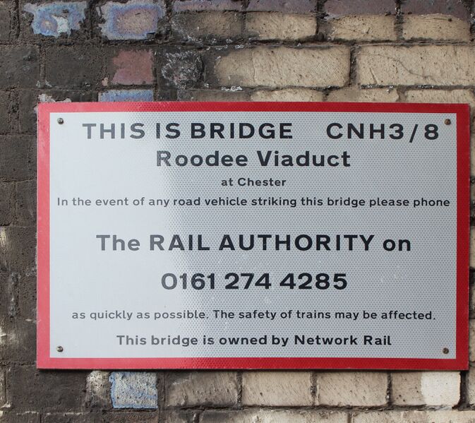 ملف:Bridge plate, CNH3.8.jpg