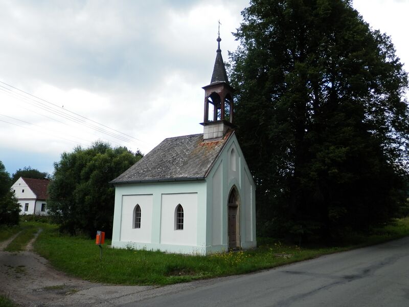 ملف:Kaple sv.Jana Nepomuckého, Šnekov.jpg
