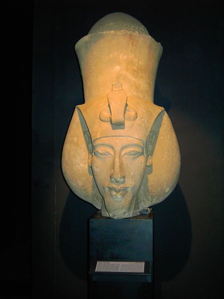 ملف:Musee national - alexandrie akhenaton.JPG