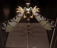 Dragonfly lady brooch, Museu Calouste Gulbenkian, acquired from the artist in 1903[12]