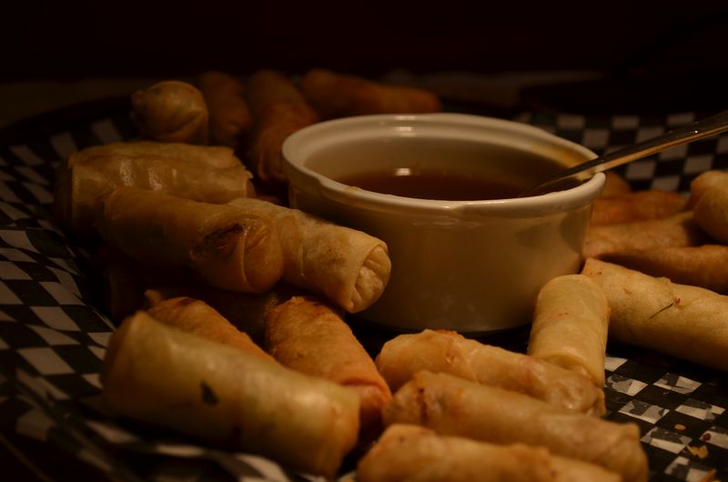 ملف:VegetableSpringRolls.JPG