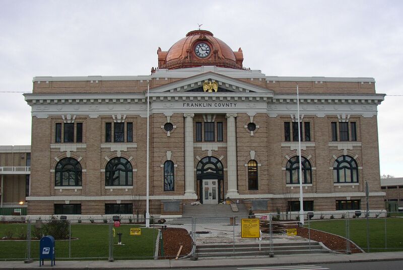 ملف:Courthouse-PascoWashington.JPG