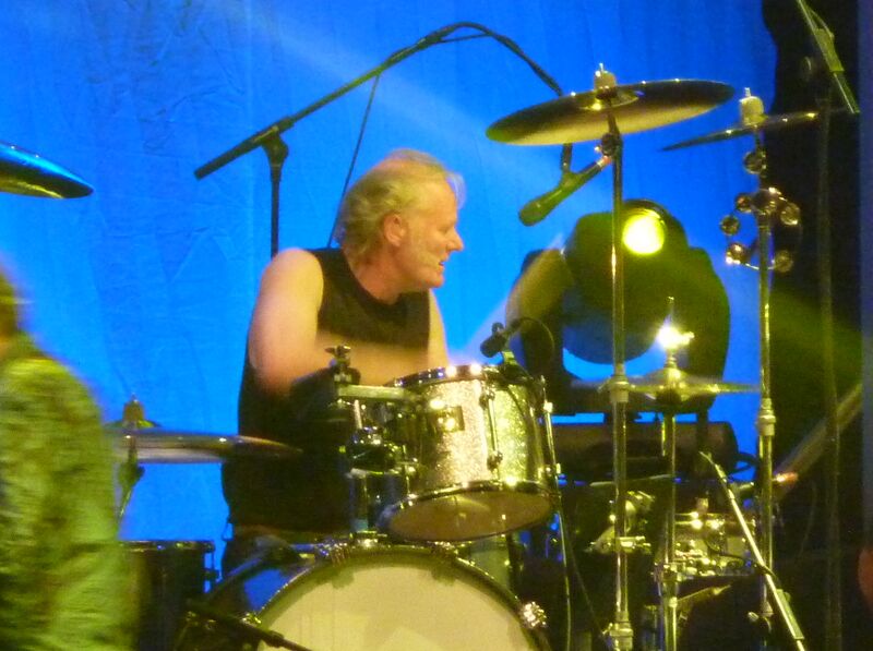 ملف:Mott the Hoople (cropped).jpg