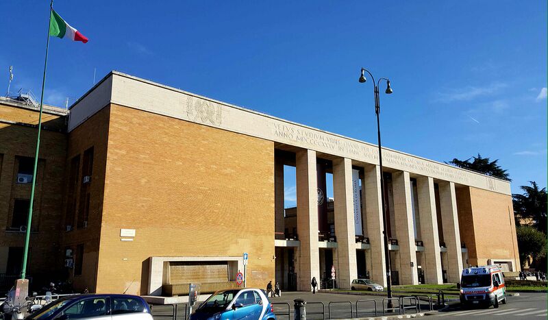 ملف:Sede Sapienza.jpeg