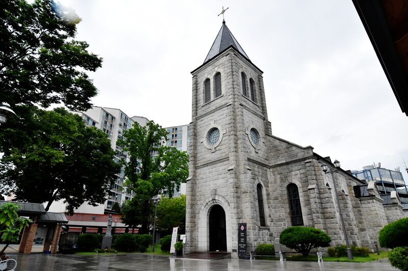 ملف:Jukrimdong Cathedral 2020801 003.jpg