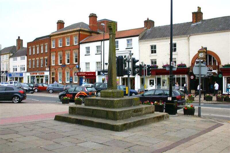 ملف:Northallerton Cross.JPG