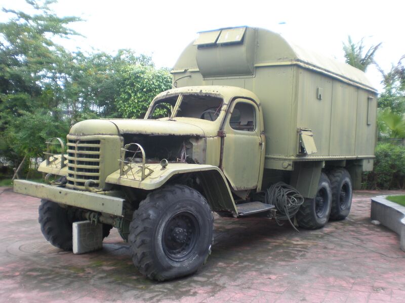 ملف:Radar truck MW 1.JPG