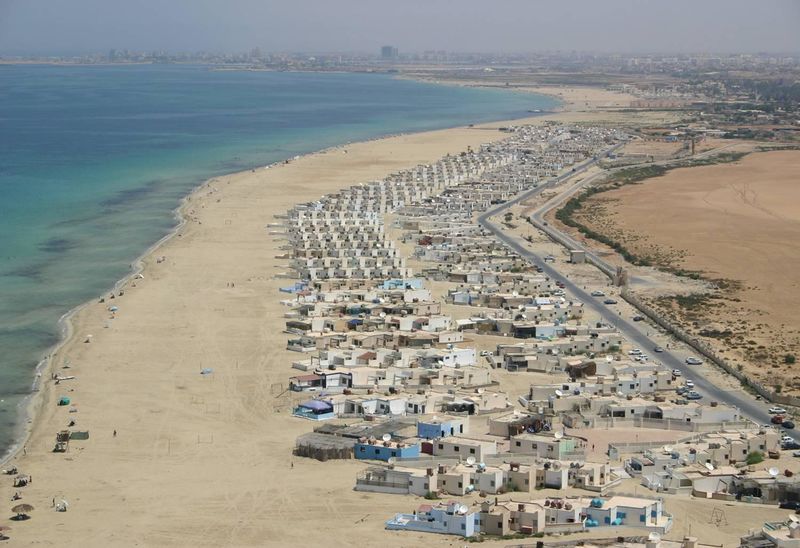ملف:Beach benghazi 3.JPG