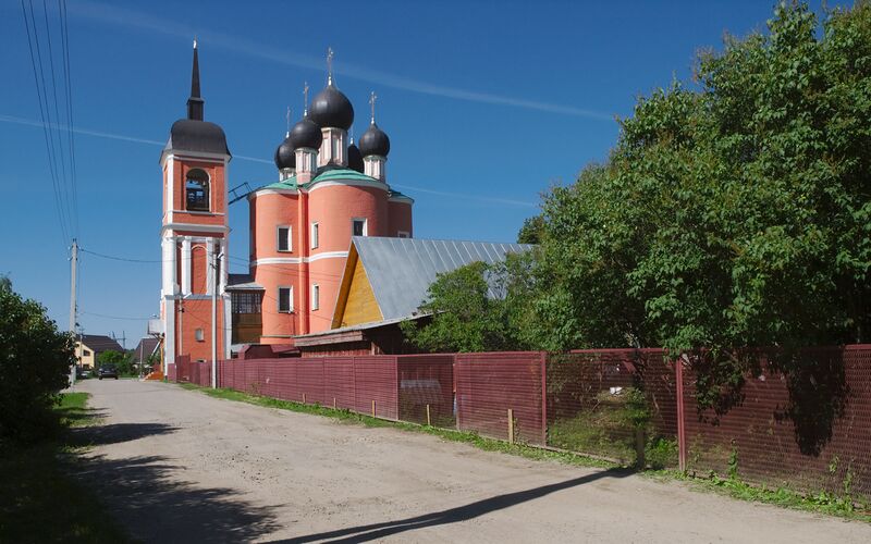 ملف:Burtsevo church 01.jpg
