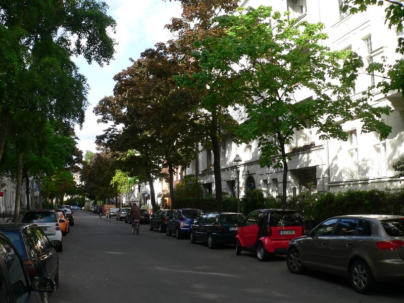 ملف:CharlottenburgCarmerstraße1.JPG