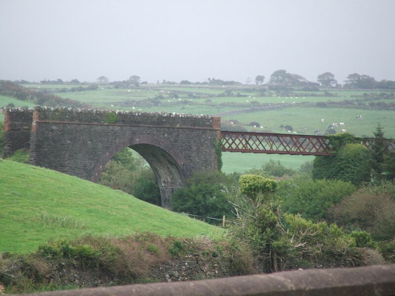 ملف:Lispole viaduct.jpg
