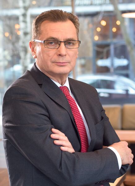 ملف:Academician. S. Chernyshev.jpg