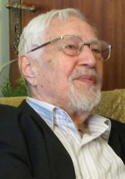 ملف:Ebrahim-Yazdi (cropped).jpg