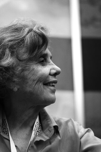 ملف:Elena Poniatowska.JPG
