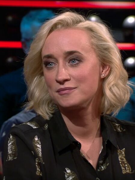 ملف:Eva Jinek (2017).jpg