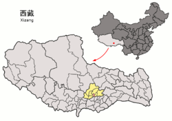 مديرية Chengguan (وردي) ضمن مدينة لاسا (أصفر)