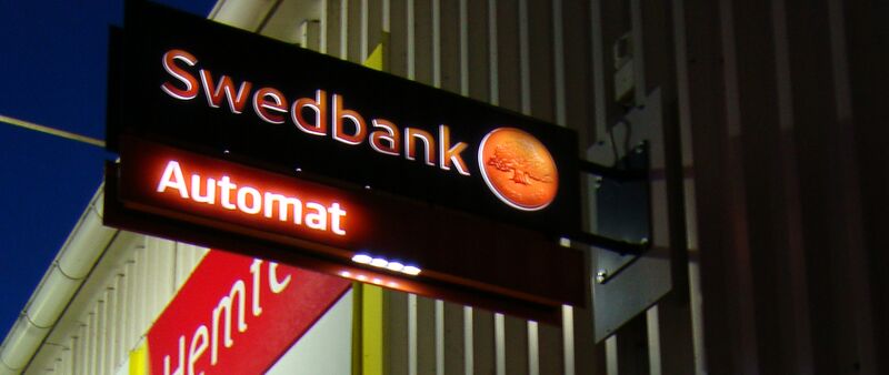 ملف:Swedbank Automat.jpg