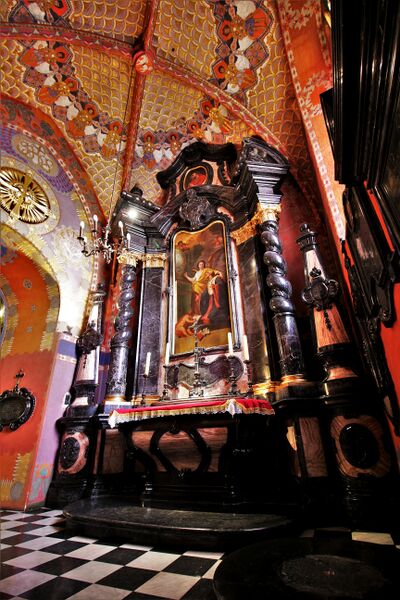 ملف:Szafraniec Chapel.jpg