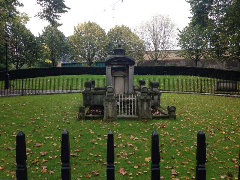ملف:Soane mausoleum.jpg
