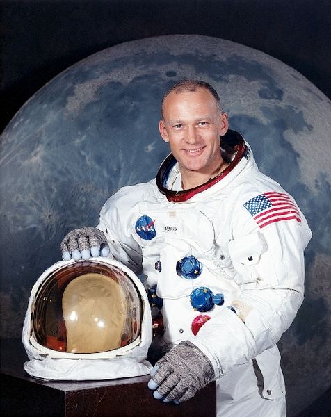 ملف:Aldrin.jpg
