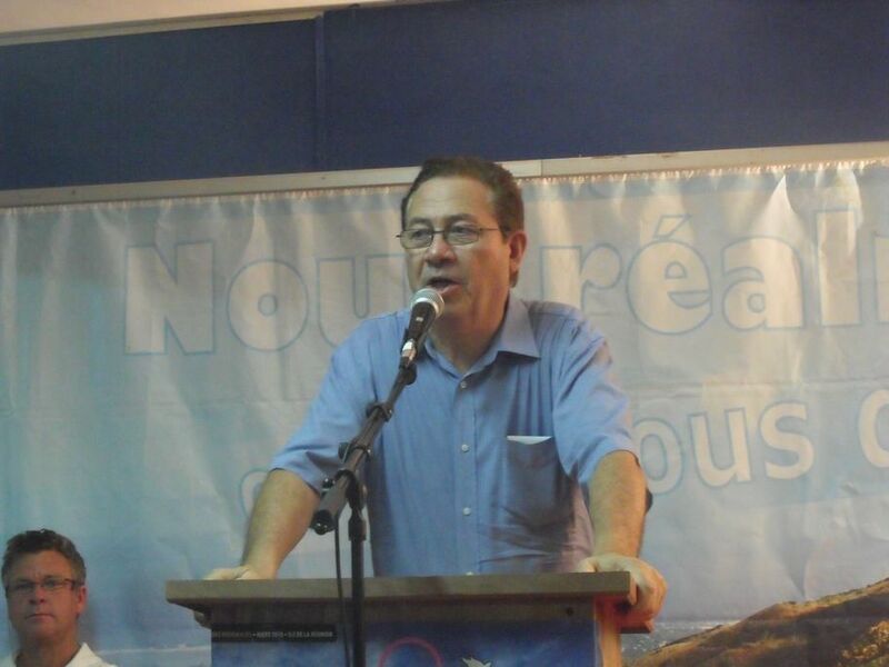 ملف:Claude HOARAU.JPG