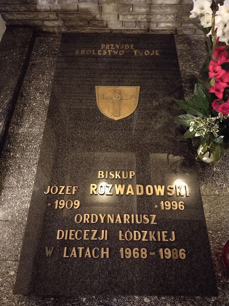 ملف:Gravestone of Jozef Rozwadowski.jpg