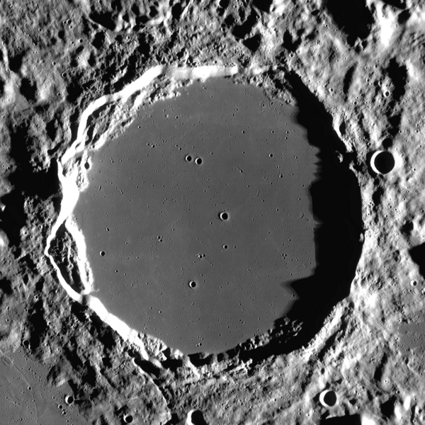 ملف:Plato (LRO).png