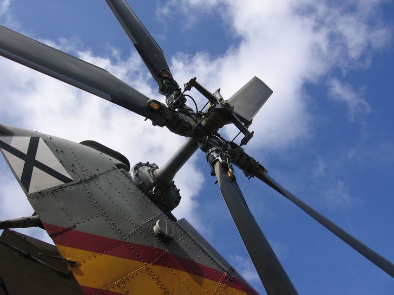 ملف:Puma tail rotor.jpg