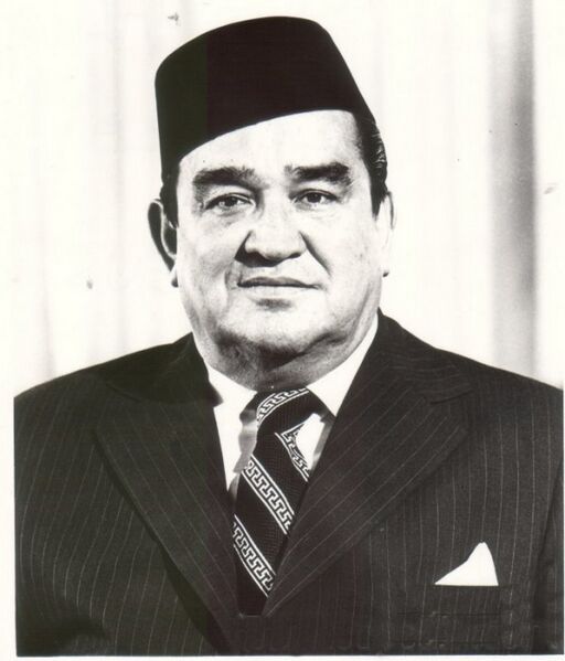 ملف:Tun Fuad Stephens.jpg