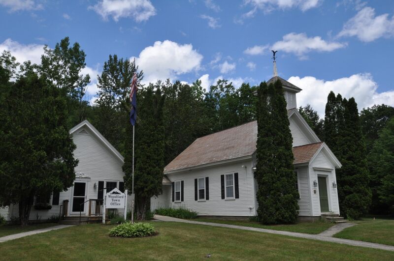 ملف:WoodfordVT TownHall.jpg