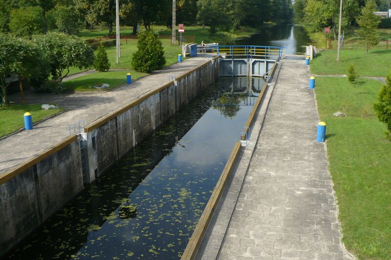 ملف:Śluza Sosnowo.jpg