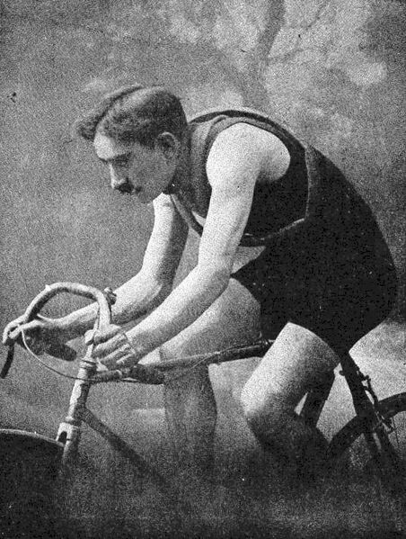 ملف:Joan Martí Viñolas 1913.jpg