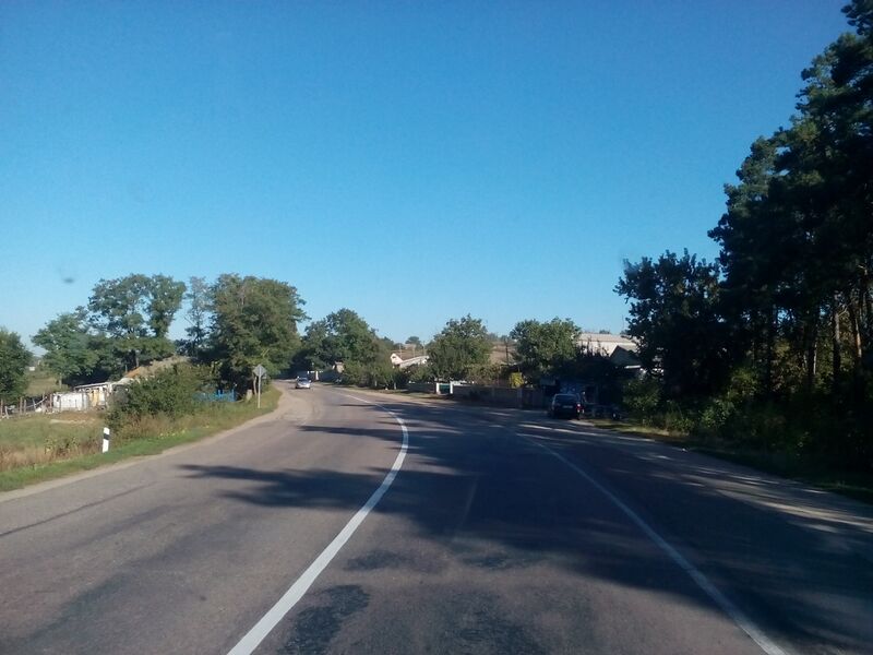 ملف:Зеленьки. Автошлях Н 01.jpg