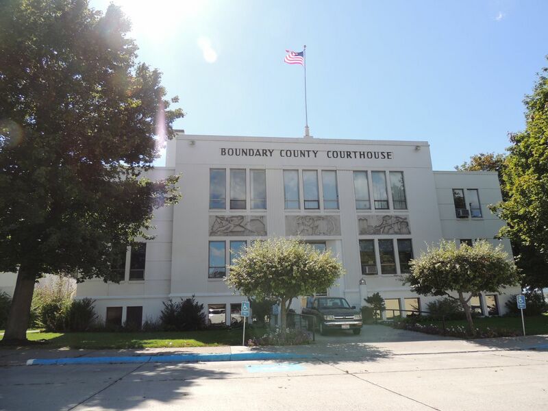 ملف:Boundary County Courthouse.jpg