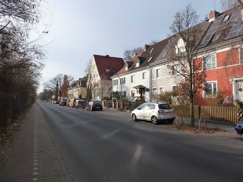 ملف:Westend Eichkampstraße.jpg