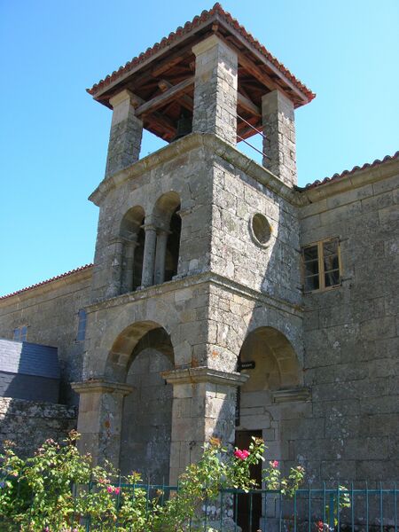 ملف:Iglesia de Rosende (Sober).JPG