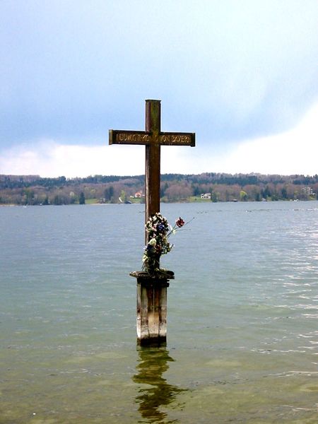 ملف:Ludwigcross.JPG