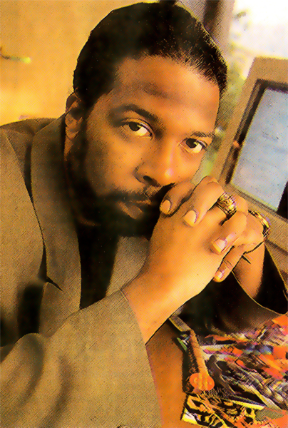 ملف:Christopher J. Priest.png