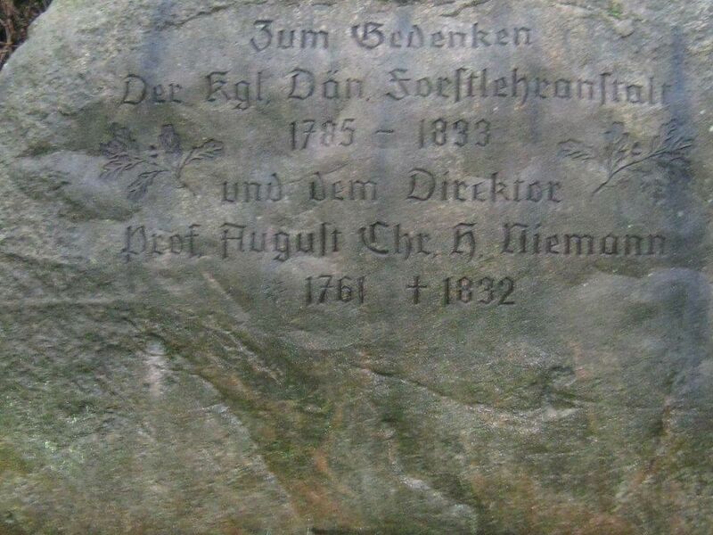 ملف:Gedenkstein Niemann (Kiel).jpg