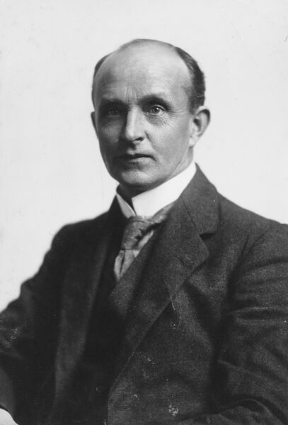 ملف:James McCombs 1920s.jpg