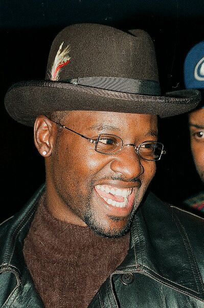 ملف:Johnny Gill 1998.jpg