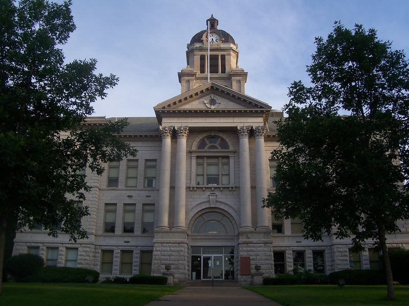 ملف:Muscatine Court House.JPG