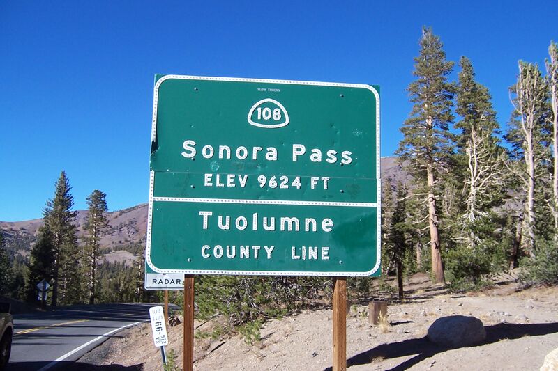 ملف:Sonora Pass Sign.JPG