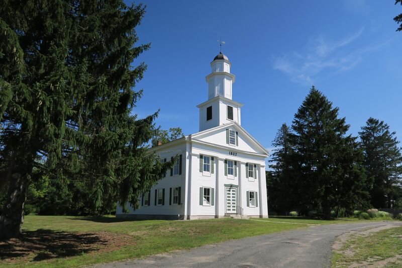 ملف:Community Church, Shutesbury MA.jpg
