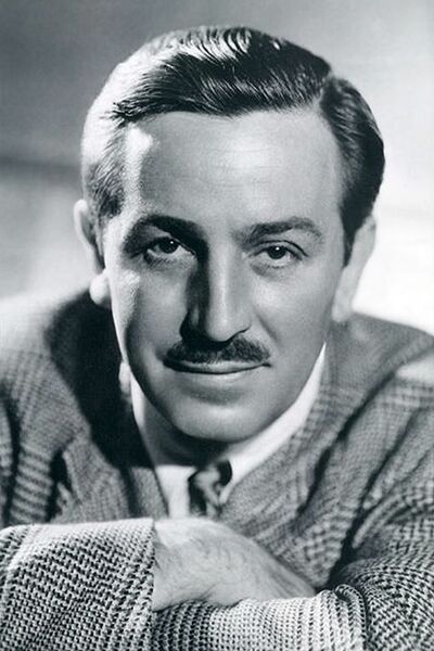ملف:Walt Disney 1946.JPG