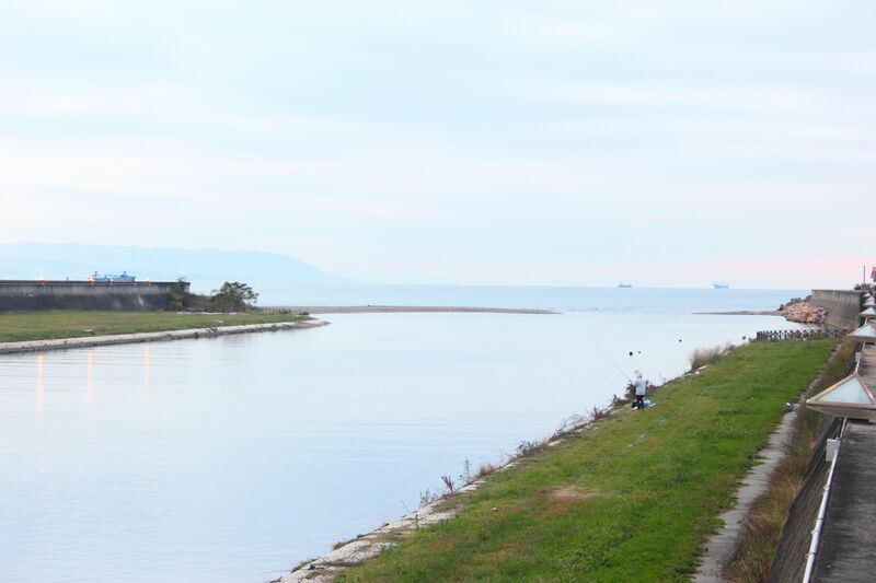 ملف:Akashi river.jpg