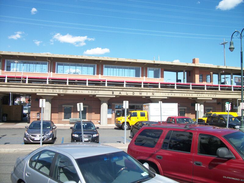 ملف:Baldwin LIRR Station-1.JPG