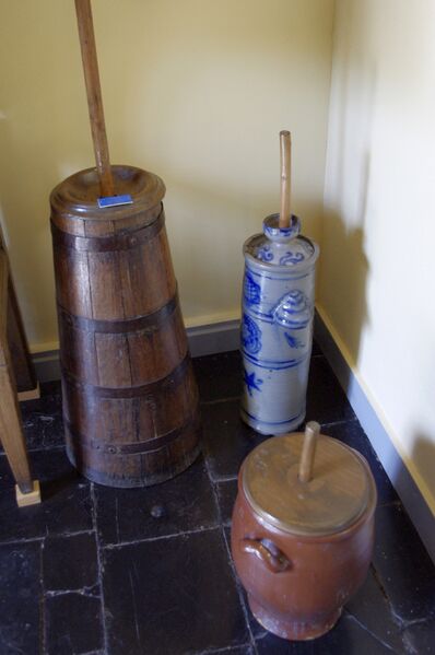 ملف:Huy 136 musee barattes.JPG