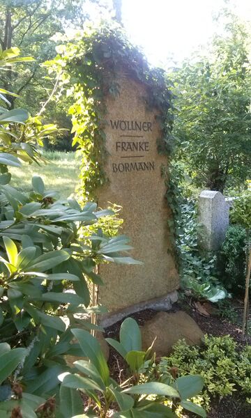 ملف:Grab G Bormann.jpg